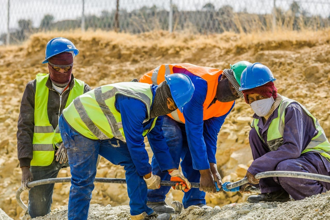 Professional Site Management With Dual Gate Sign Construction Site Systems
