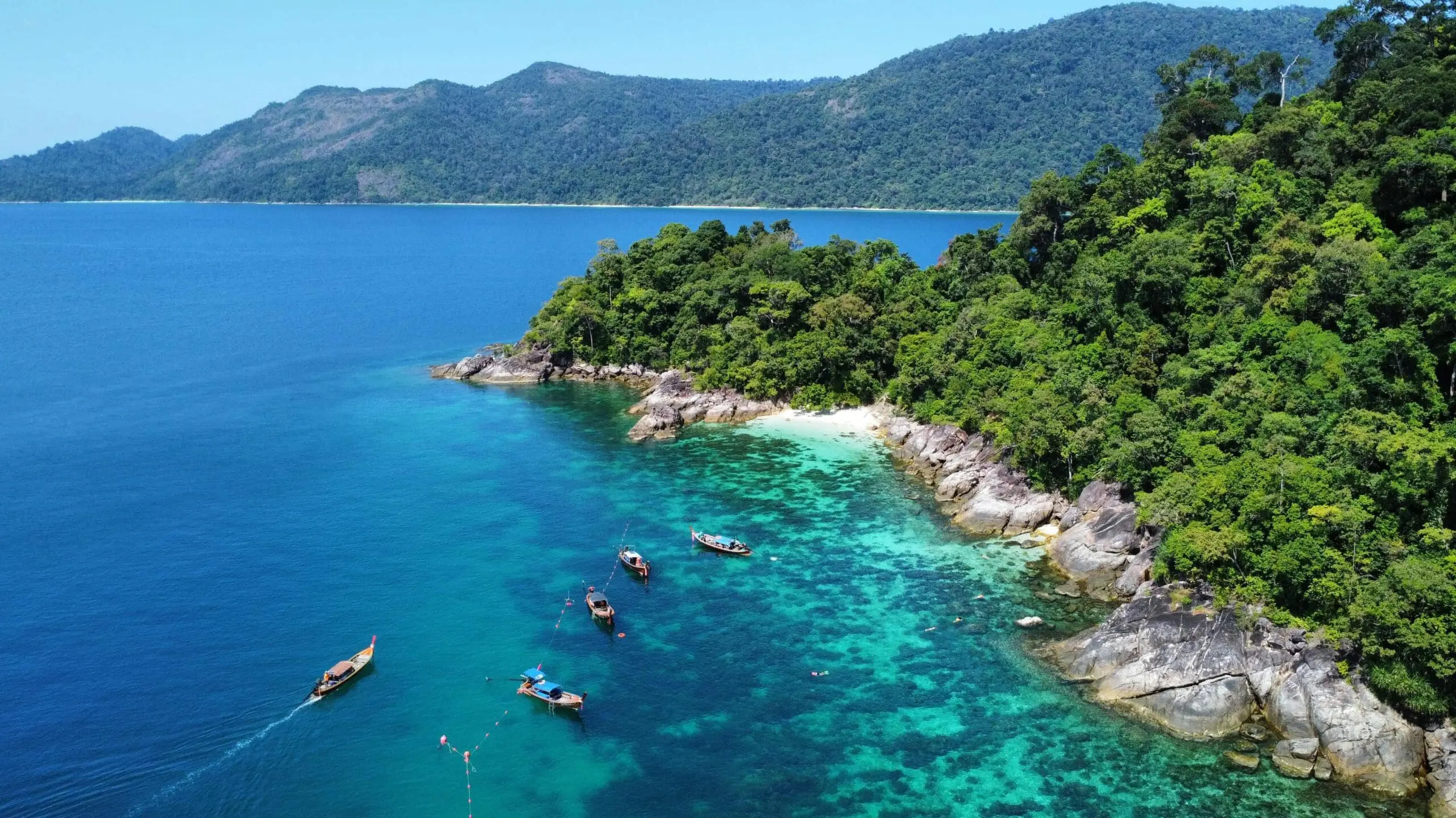 21 Sensations Hotel Review – Is it the right travel guide for you?